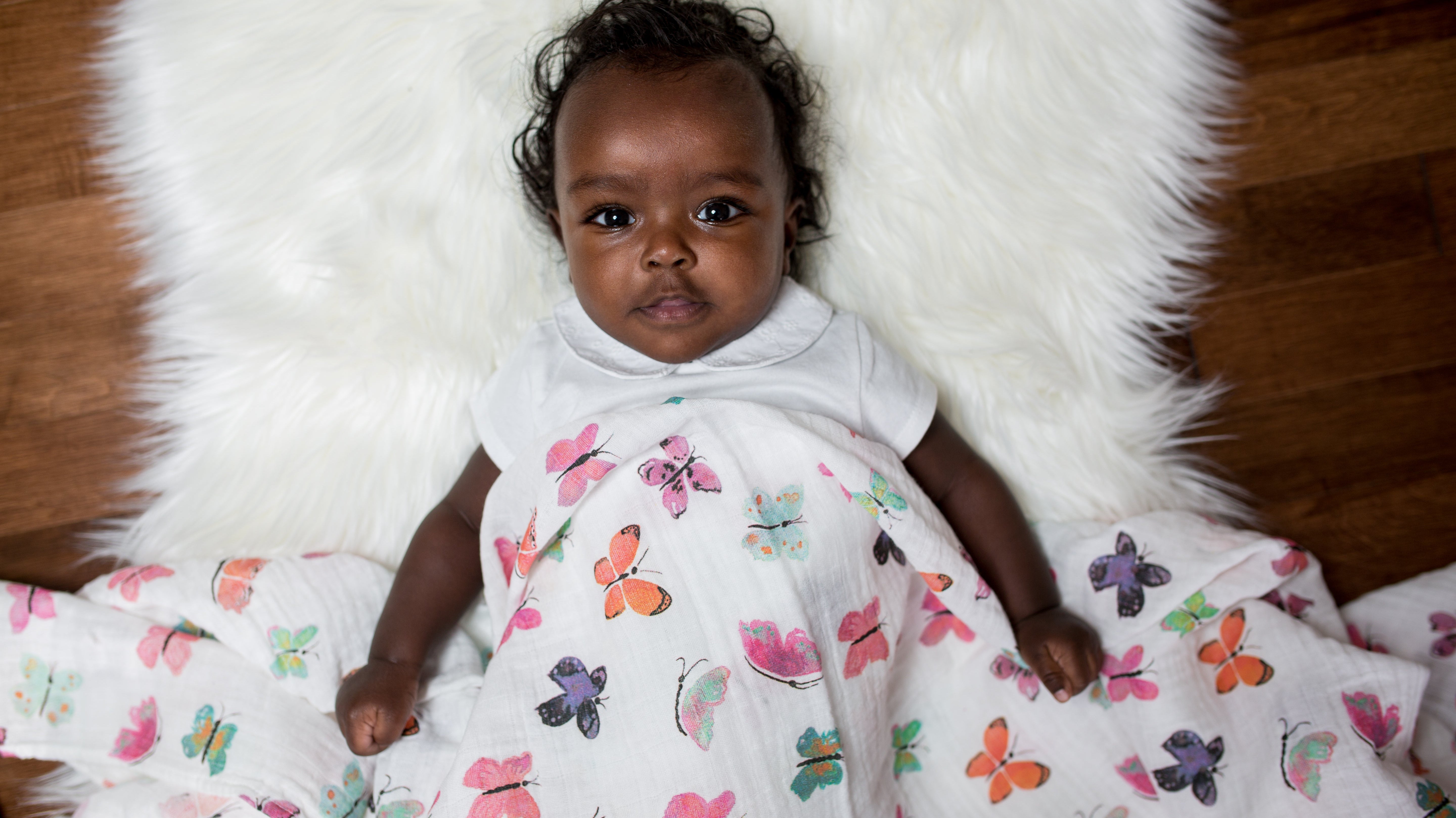 Why a Muslin Swaddle Blanket Makes Nights Easier