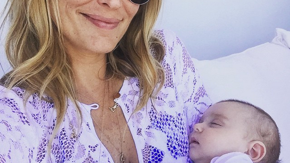 Celebrity Sighting: Molly Sims