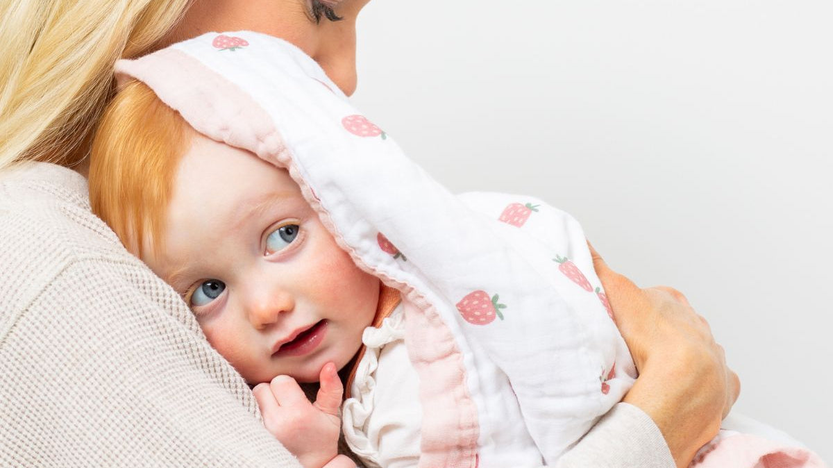 Baby Quilts or Blankets? What's Better for Fall Snuggles?