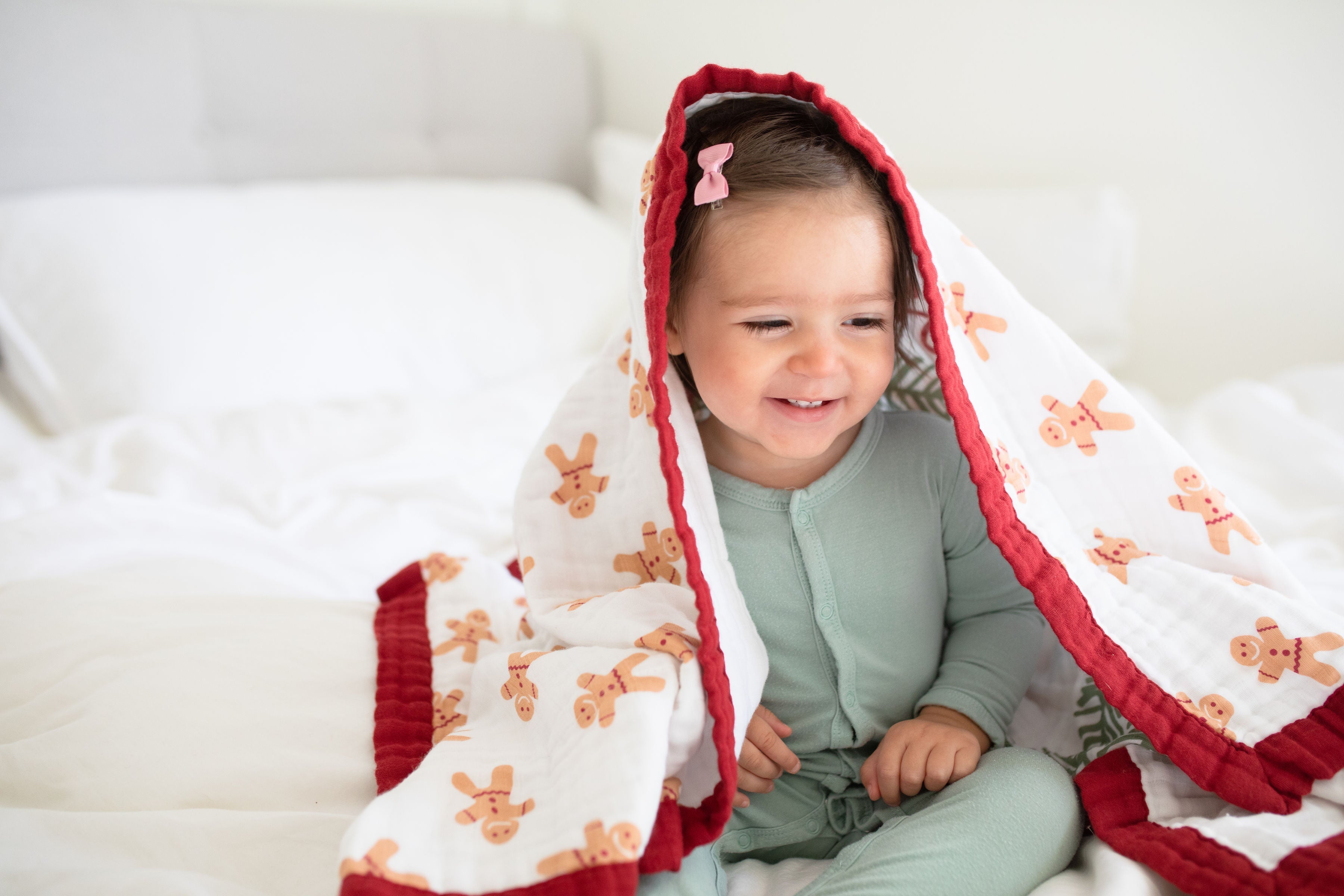 Thoughtful Holiday Gift Ideas for Babies in Canada