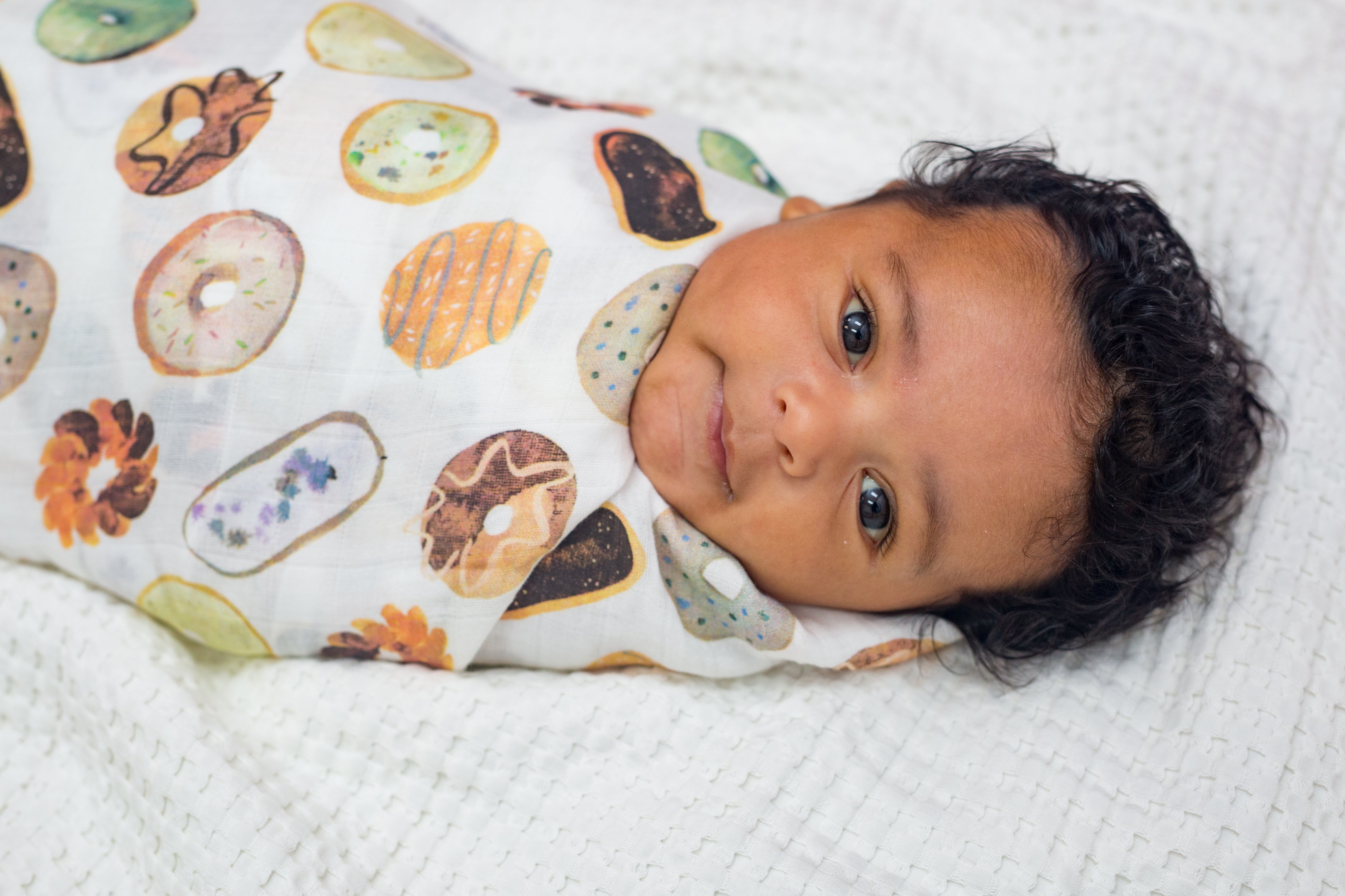 Swaddling Tips for Keeping Baby Cool This Spring