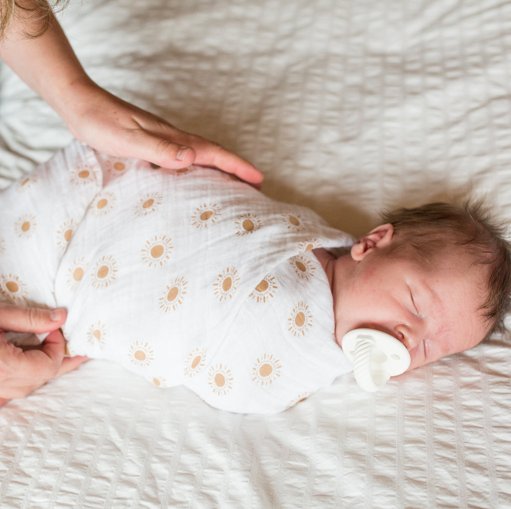 Step-By-Step Guide To Swaddling Your Baby